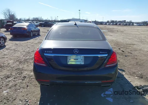 2015 Mercedes-Benz S 550 4Matic из США, поврежденный, VIN WDDUG8FB9FA070111